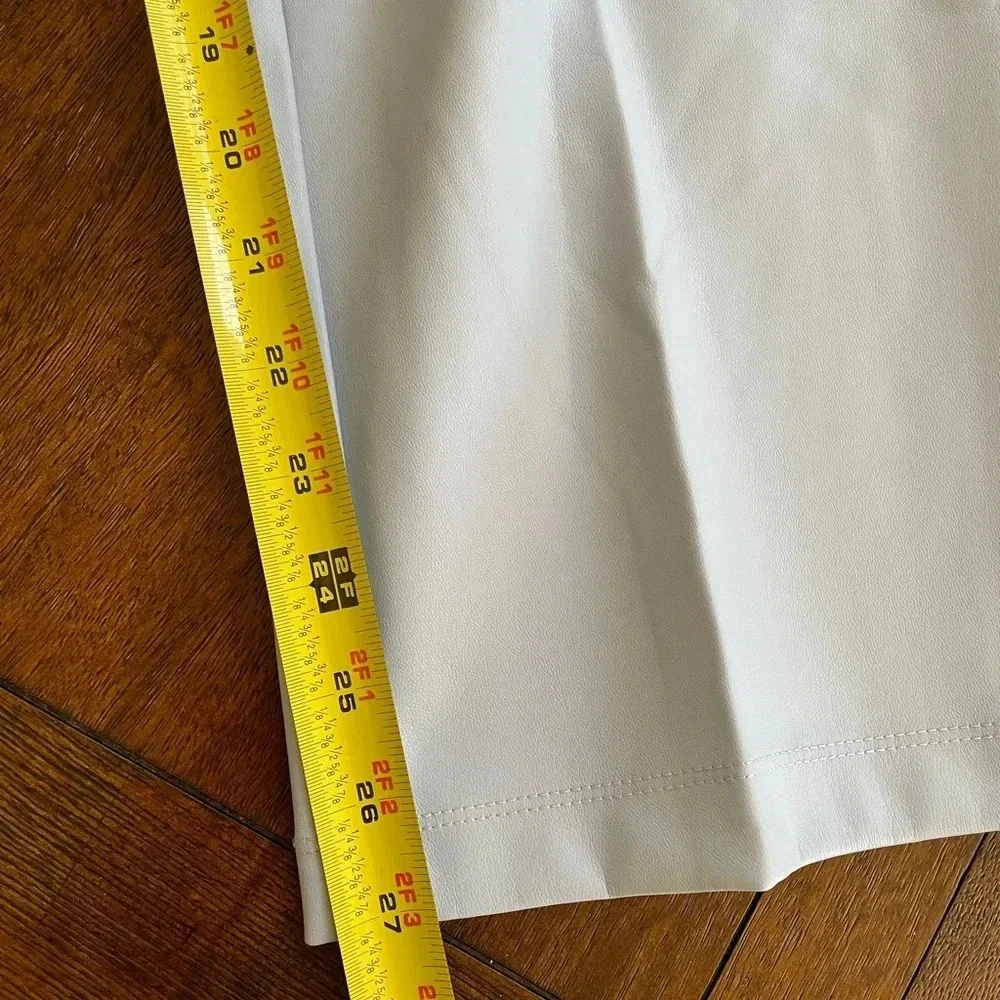 Halogen Straight Leg Pants in Light Gray